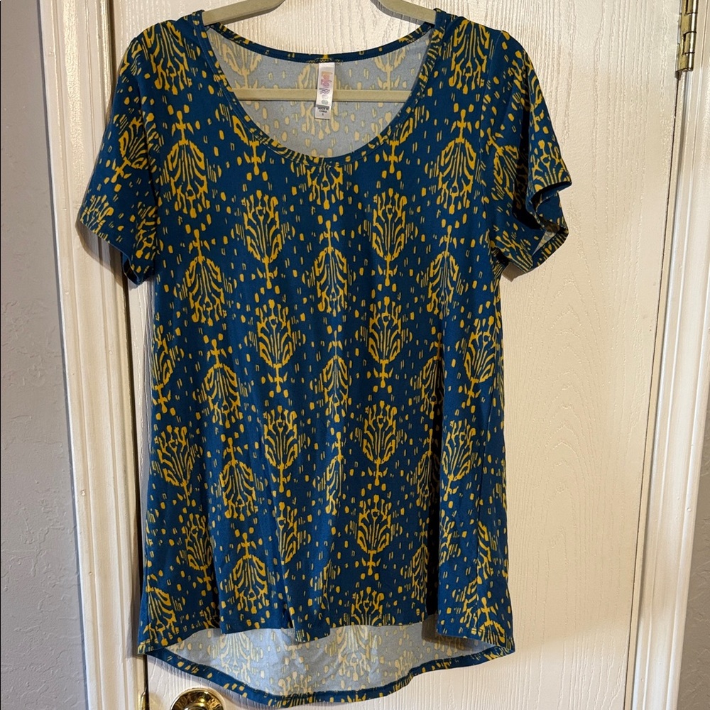 LuLaRoe Blue and Yellow Patterned Short Sleeve Top